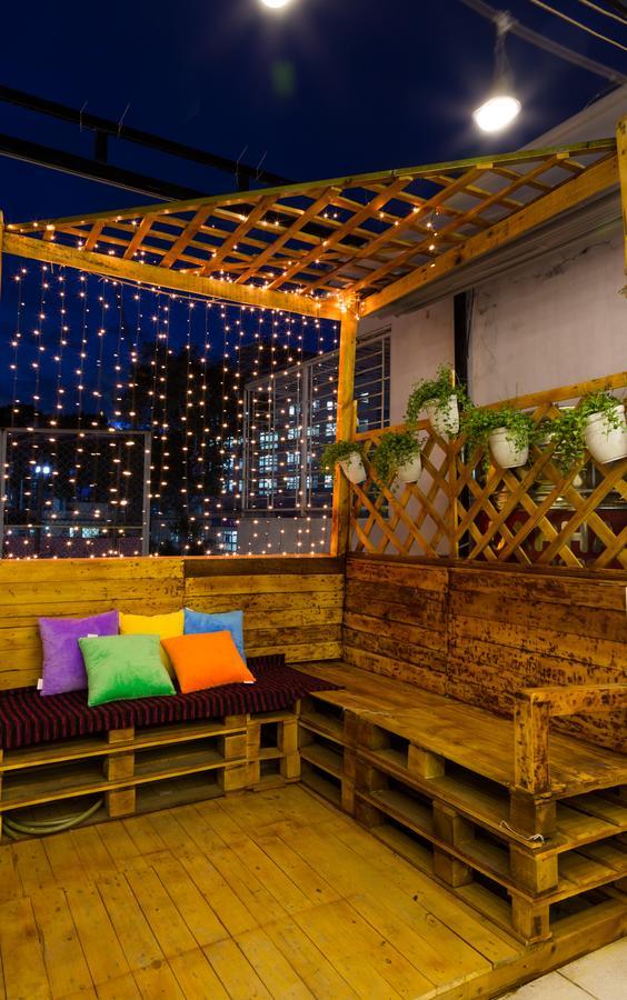 Tropical Vibes Homestay Ho Chi Minh City Exterior photo