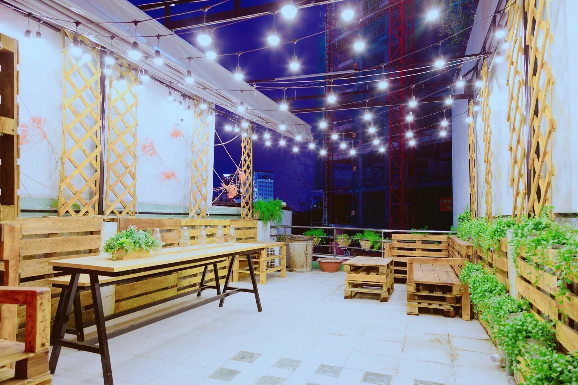 Tropical Vibes Homestay Ho Chi Minh City Exterior photo
